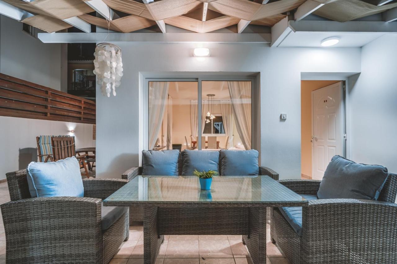 Amphitrite Villa Paralimni Esterno foto