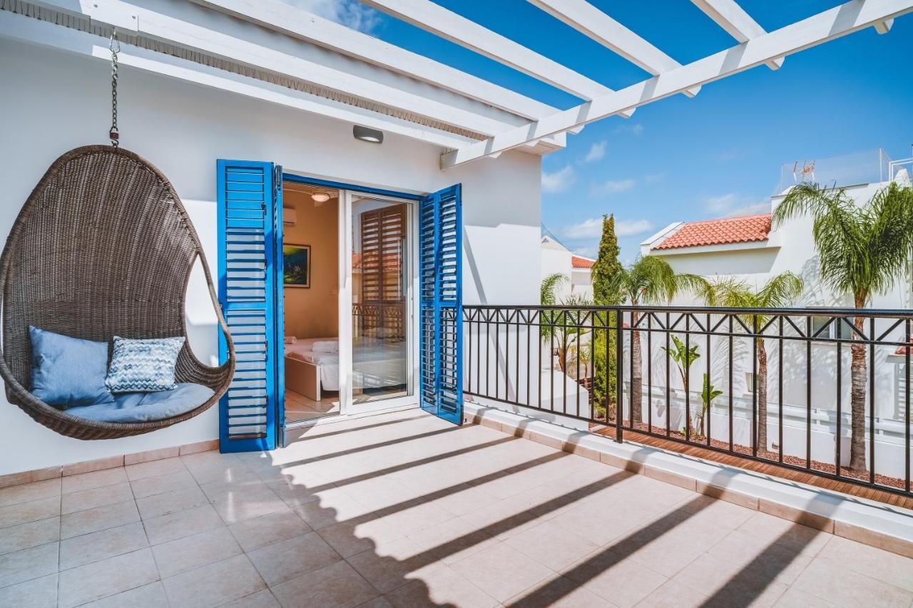 Amphitrite Villa Paralimni Esterno foto