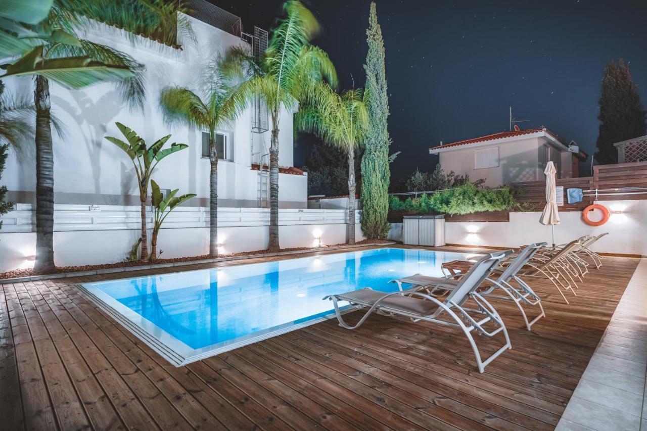 Amphitrite Villa Paralimni Esterno foto