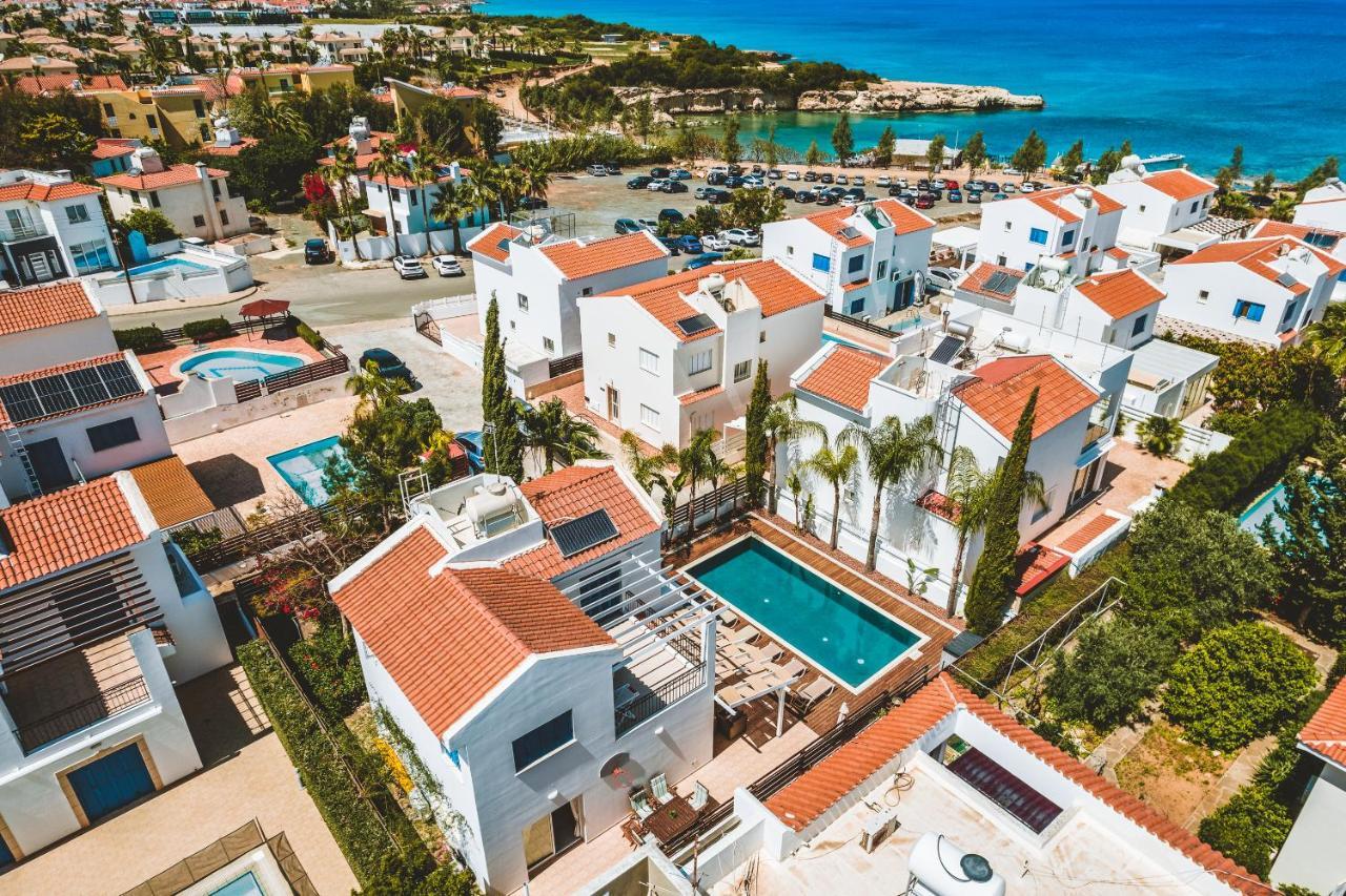 Amphitrite Villa Paralimni Esterno foto